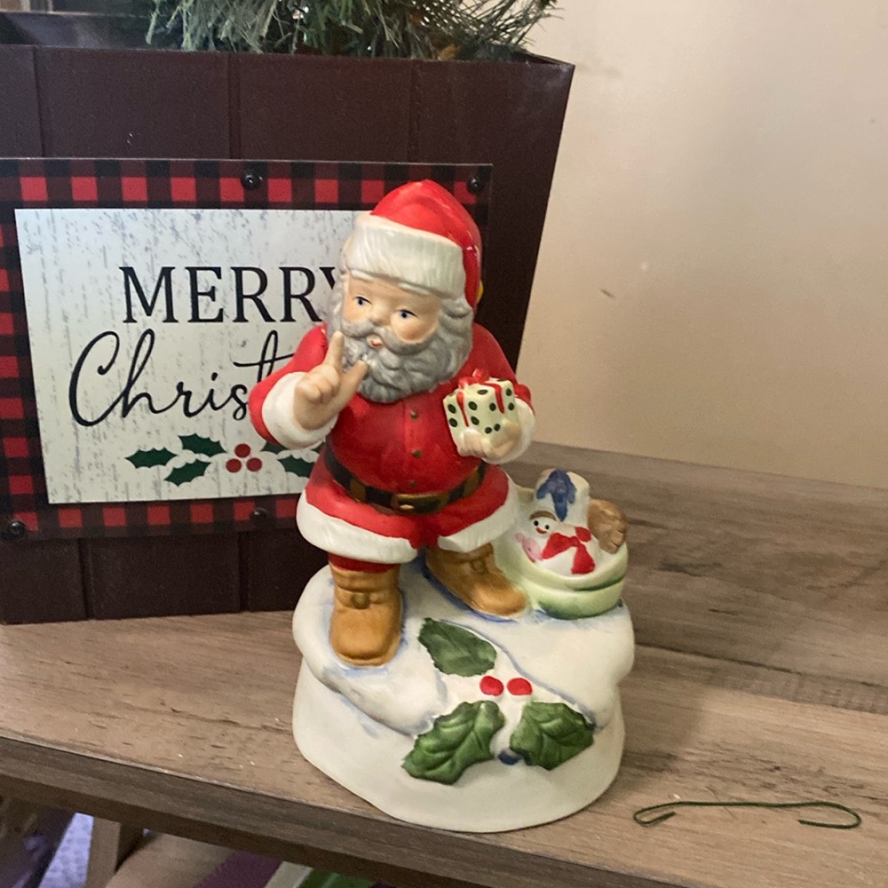Ceramic Santa Musical Decoration